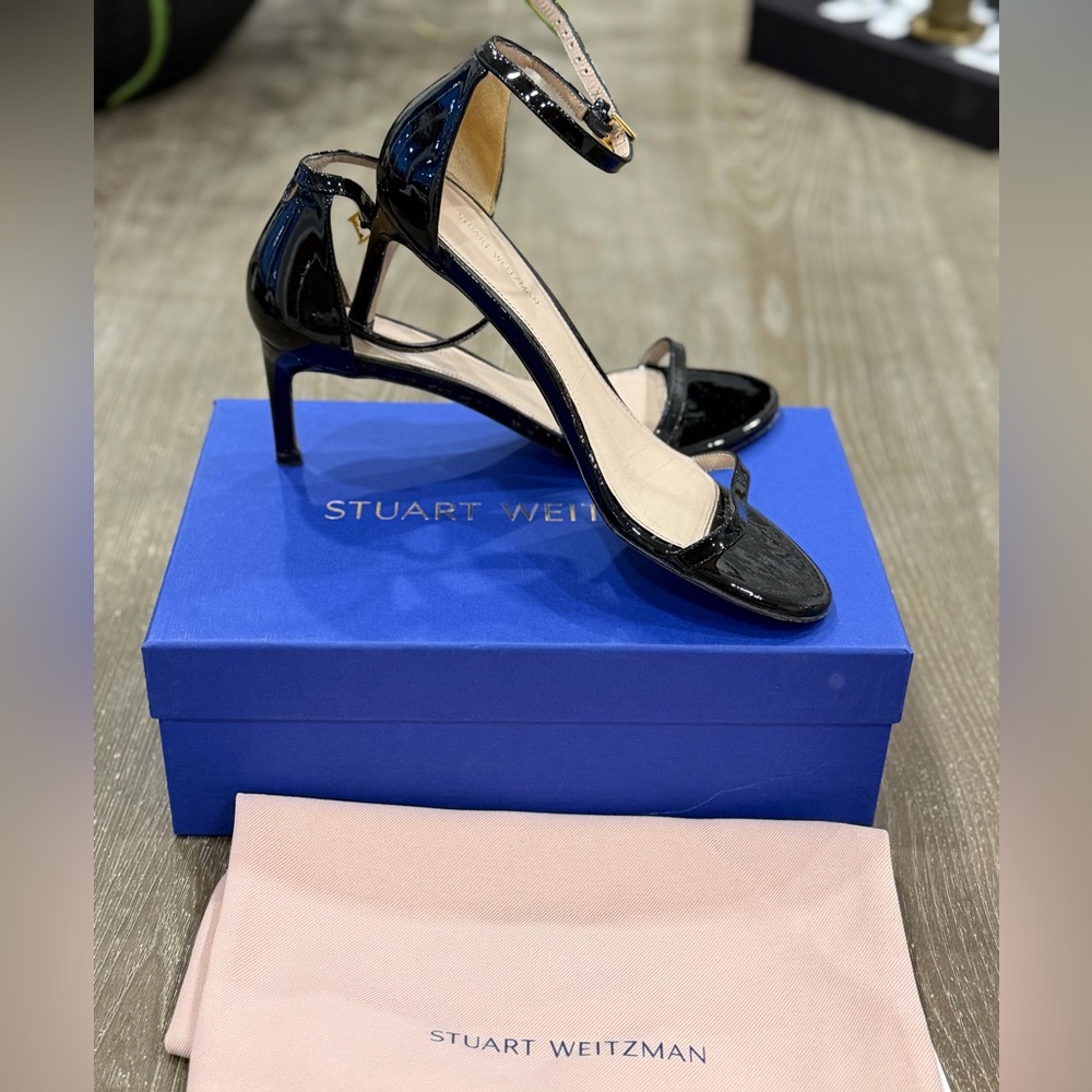 Stuart Weitzman Nunakedstraight 60 Black Patent Leather Sandals - Size 8 (38.5)